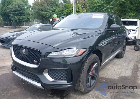 2017 Jaguar F-Pace S из США, поврежденный, VIN SADCM2BV0HA082392